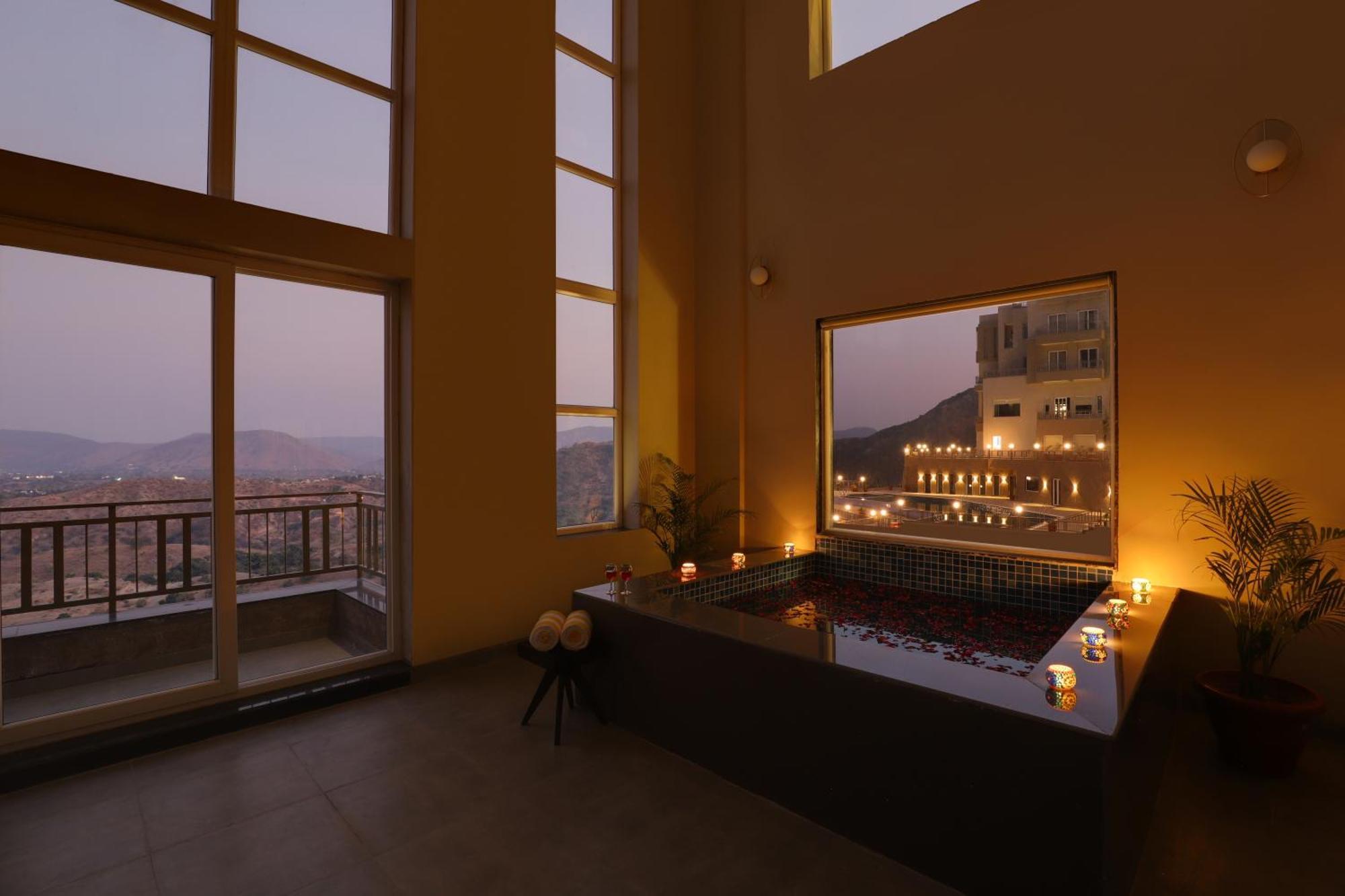 Lemon Tree Resort, Kumbhalgarh Exterior foto